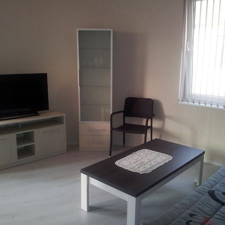 Apartment Zlatina Поморие Номер фото